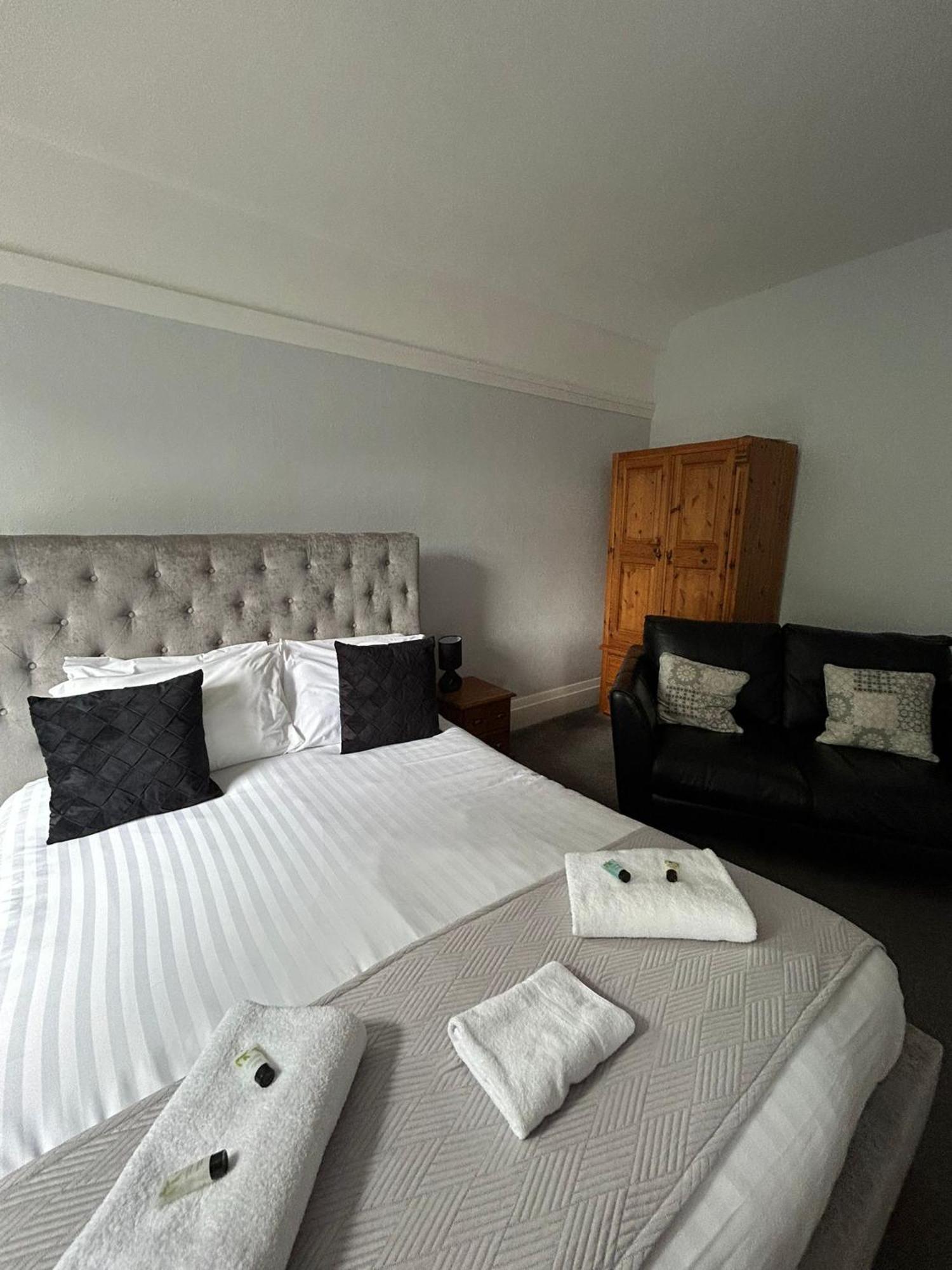 דונקסטר The Wheatley Hotel מראה חיצוני תמונה